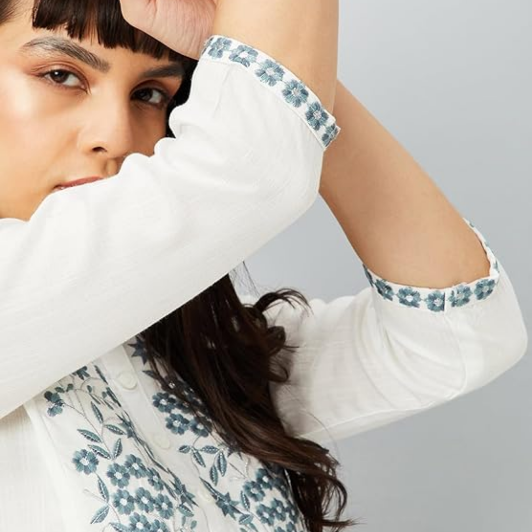 Max Women's Rayon Regular Fit Casual Kurta - Image 2